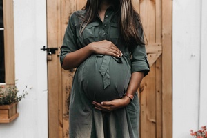 Как избежать запоров во время беременности?